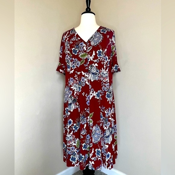 Lane Bryant Floral Shift Dress plus size 24 - Picture 1 of 7